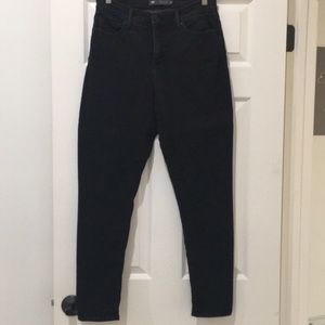 Levi’s Perfectly Slimming 512 Super Skinny Jeans